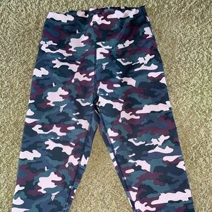 Fabletics The Boost 7/8 Leggings NEVER WORN